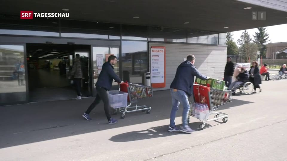 Lausanne-Spieler gehen für Bevölkerung einkaufen