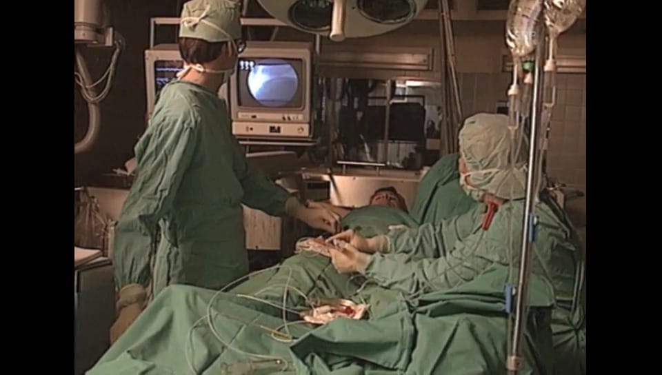 02.02.93: Wie viel Schweizer Ärzte verdienen