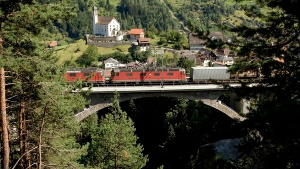 SOB bewirbt sich um Gotthard-Bergstrecke (04.02.2014)