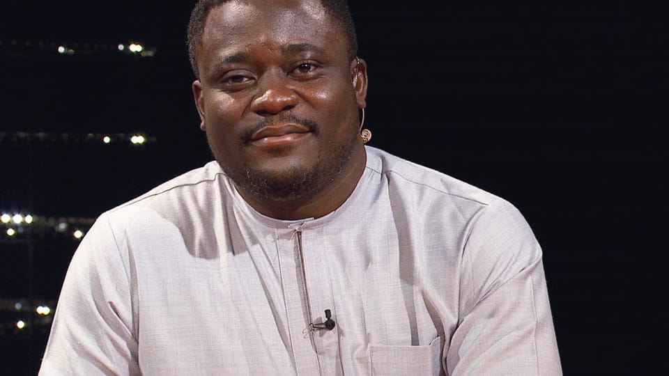 Bayo Akomolafe: Wenn die Zeit drängt, hilft es, zu entschleunigen