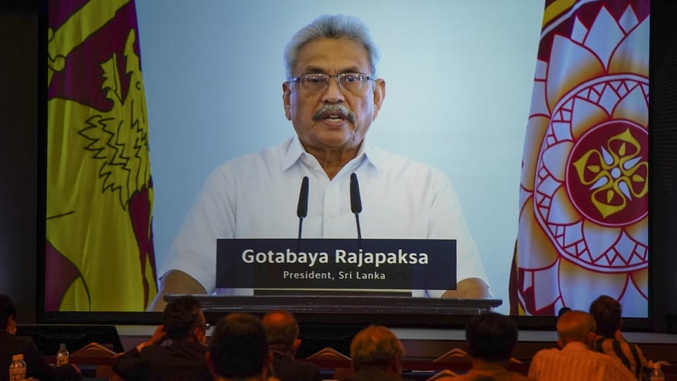 Mit Rajapaksas Flucht endet die jahrzehntelange Herrschaft seiner Familie