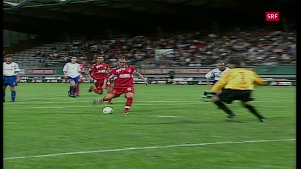 Als der FC Sion den FC Basel zum Saisonauftakt deklassierte (Sport aktuell vom 04.07.2001)