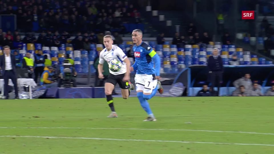  Napoli sichert sich mit Ancelotti das Achtelfinal-Ticket