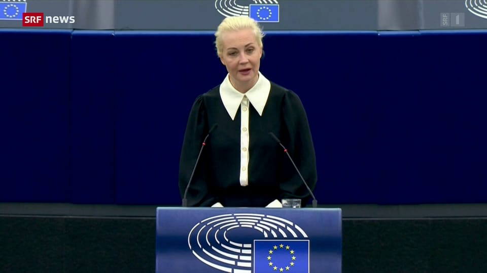 Julia Nawalnaja spricht vor dem EU-Parlament