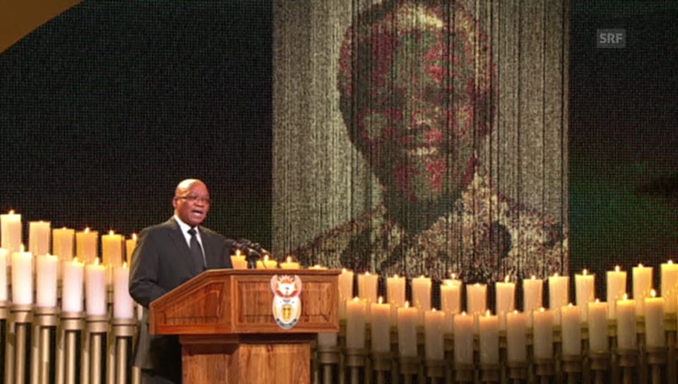 Präsident Zuma singt für Nelson Mandela