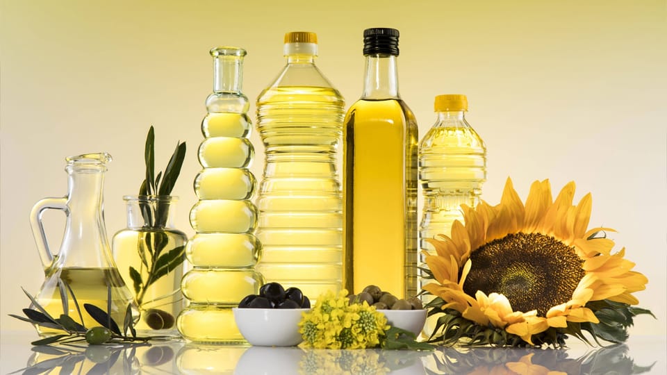 Rapsöl, Leinöl oder Olivenöl – welches ist am gesündesten?