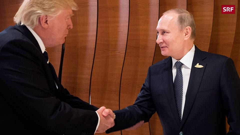 Trump und Putin reichen sich die Hand