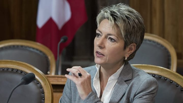 Karin Keller-Sutter zur Debatte im Ständerat (Philipp Gemperle, 29.11.2012)