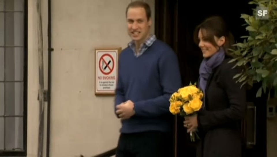 William und Catherine verlassen gemeinsam das Spital (unkomm. Video)