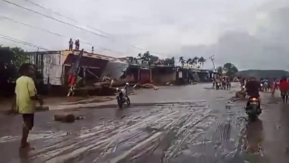Überschwemmungen nach Unwetter in Papua
