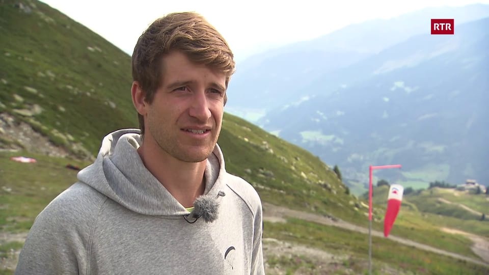 Remo Maissen al Paraglide Swisscup 2019 Mustér