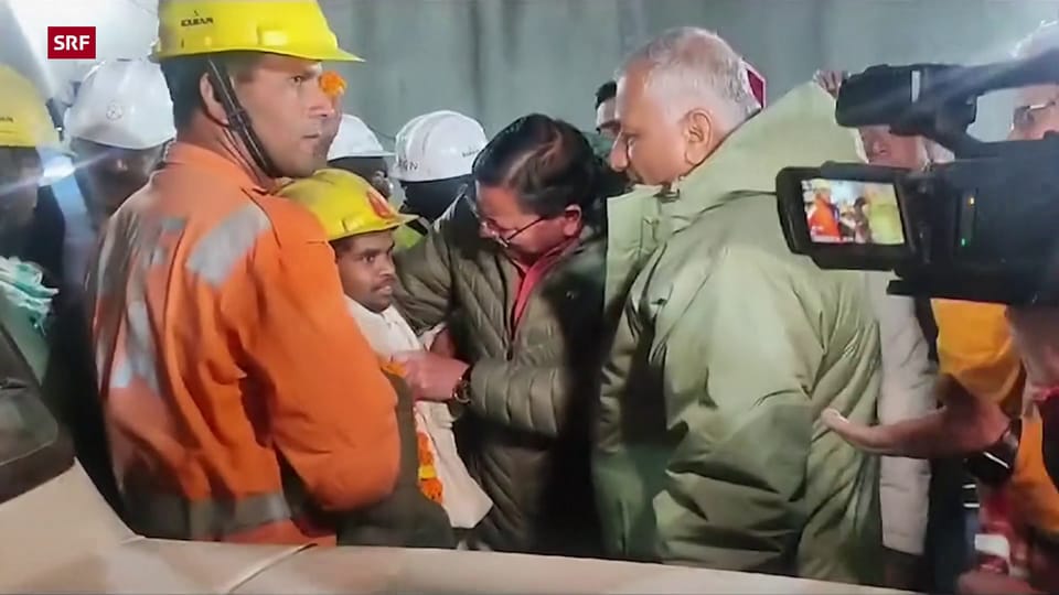 Die Rettungsaktion der 41 Arbeitern in Indien ist geglückt 