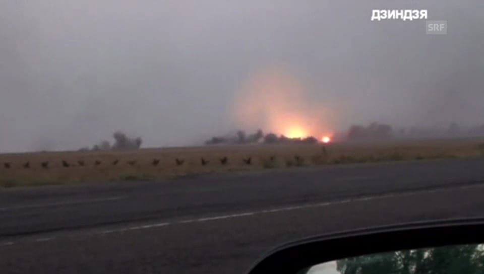 Explosionen im Sekundentakt nahe Mariupol