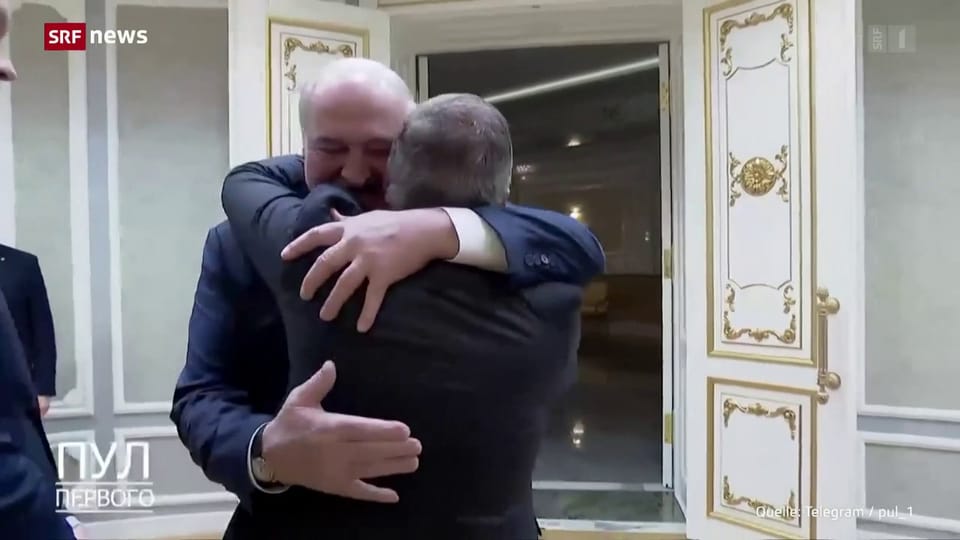 René Fasel: verhängnisvolle Umarmung mit Diktator Lukaschenko