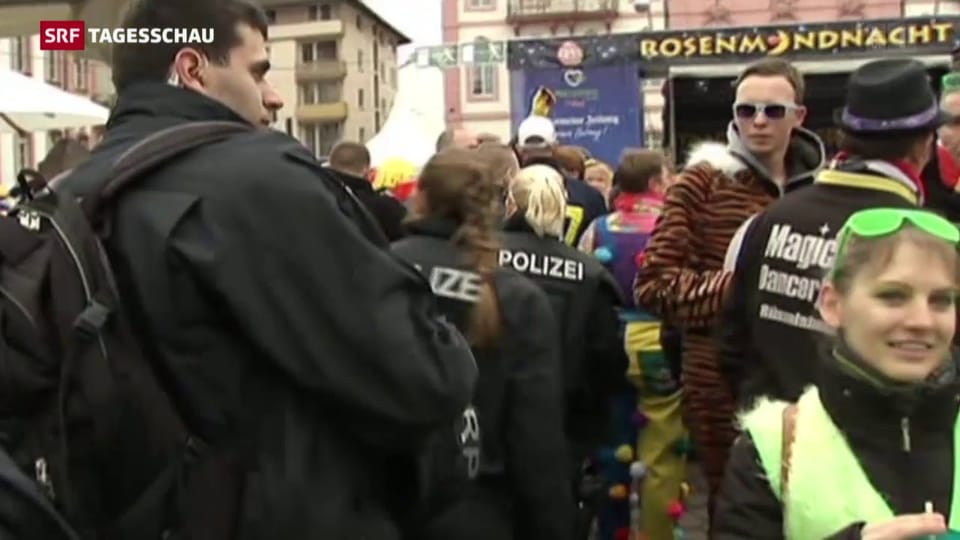 Karneval unter Polizeibeobachtung