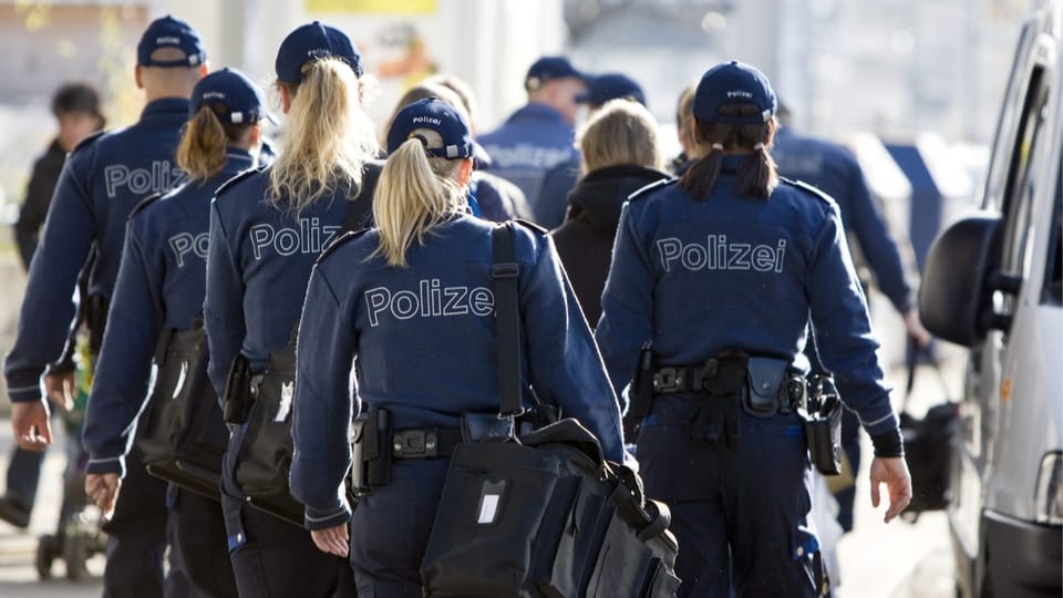 Bewerbungen bei der Polizei: Die Altersgrenze fällt in Zürich und Winterthur