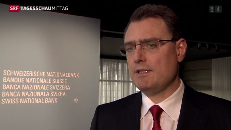 SNB hält an Mindestkurs fest