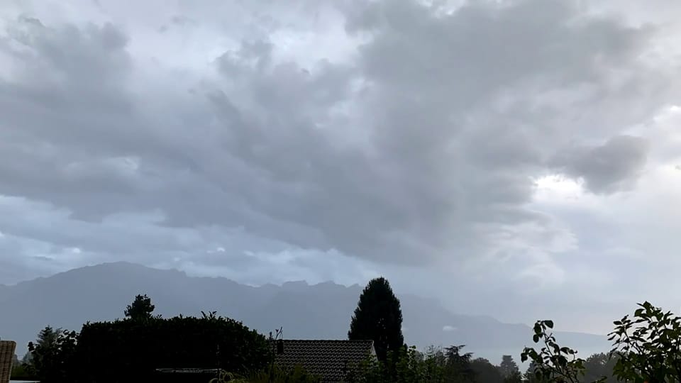Langersehnter Regen in Blonay/VD am Genfersee, 30. August, Gregor Nigg