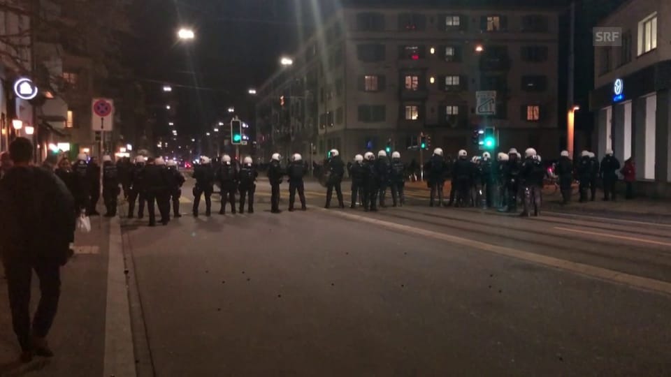 Polizei geht gegen FCZ- und SSC Napoli-Fans vor