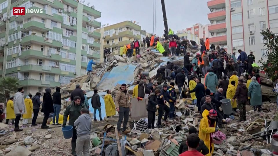 Tausende Tote nach Erdbeben in der Türkei und Syrien