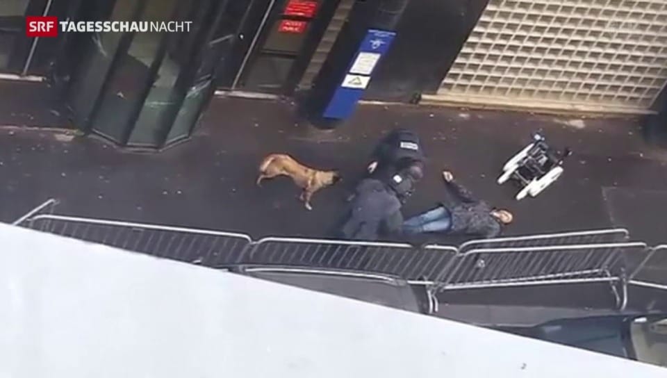 Angriff auf Polizeistation in Paris
