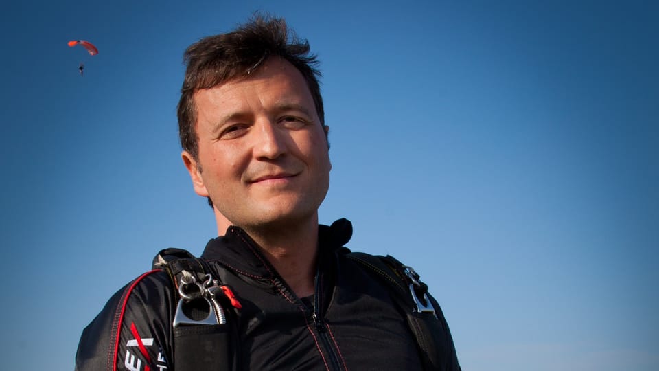 Marc Hauser über das Fliegen, seine Höhenangst und weshalb er ganz froh ist, dass er in der Schweiz nicht so bekannt ist