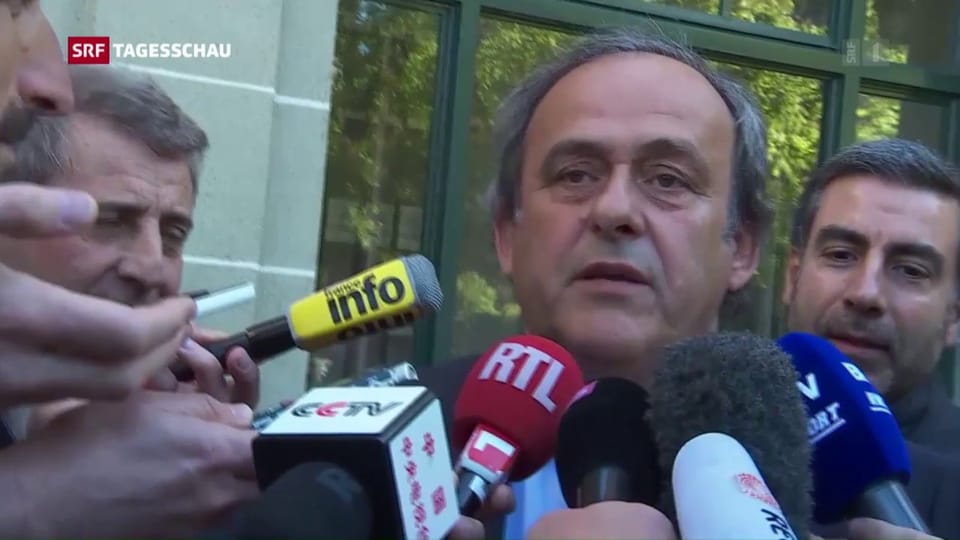Aus dem Archiv: Platini tritt als Uefa-Präsident zurück