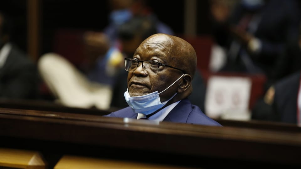 Jacob Zuma fügt sich den Behörden
