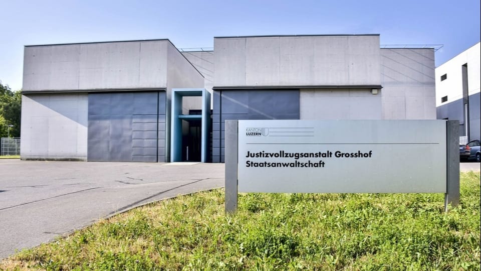 Trotz Kritik: Kantonsparlament segnet Mehrkosten beim Grosshof ab