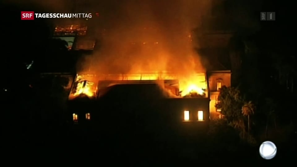 Brasilianisches Nationalmuseum in Rio von Feuer zerstört