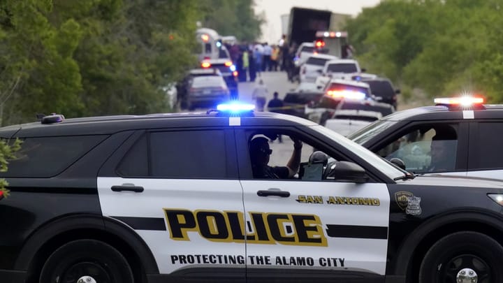 Mindestens 46 tote Migranten in Lastwagen in Texas gefunden
