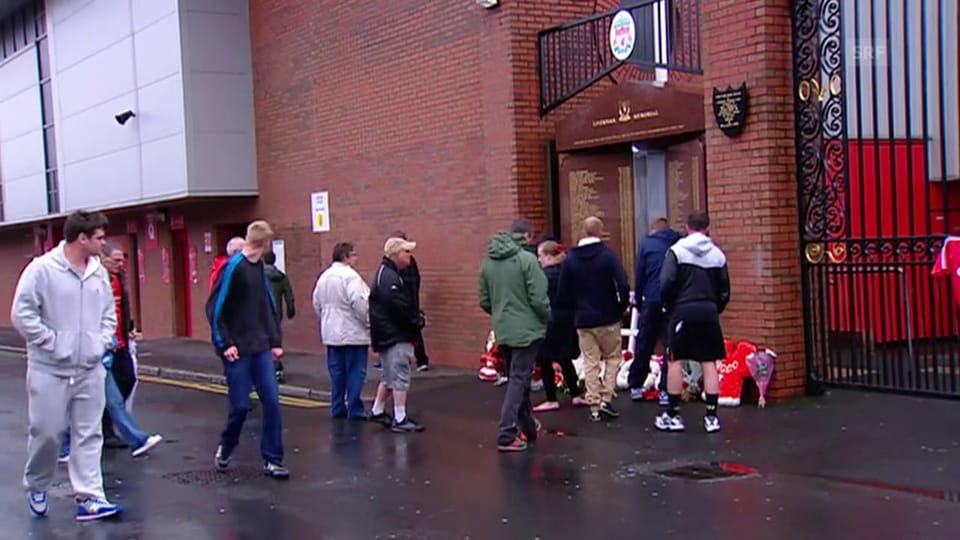 Liverpool-Fans gedenken den Hillsborough-Opfern