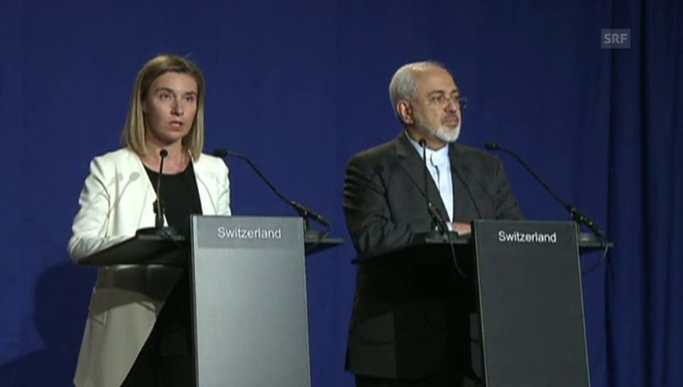 Mogherini und Sarif verkünden Einigung (engl. Originalton)
