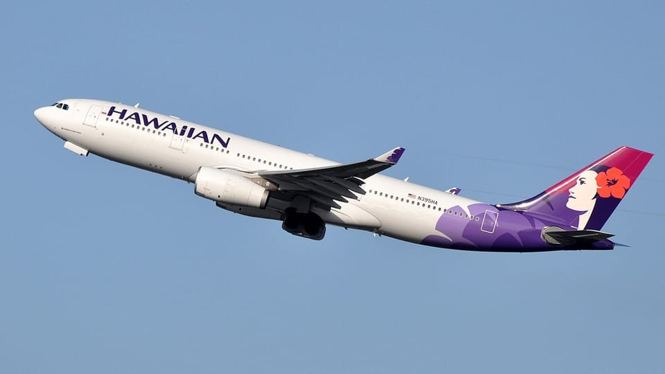 Wegen Turbulenzen verletzen sich Passagiere auf Flug nach Hawaii schwer