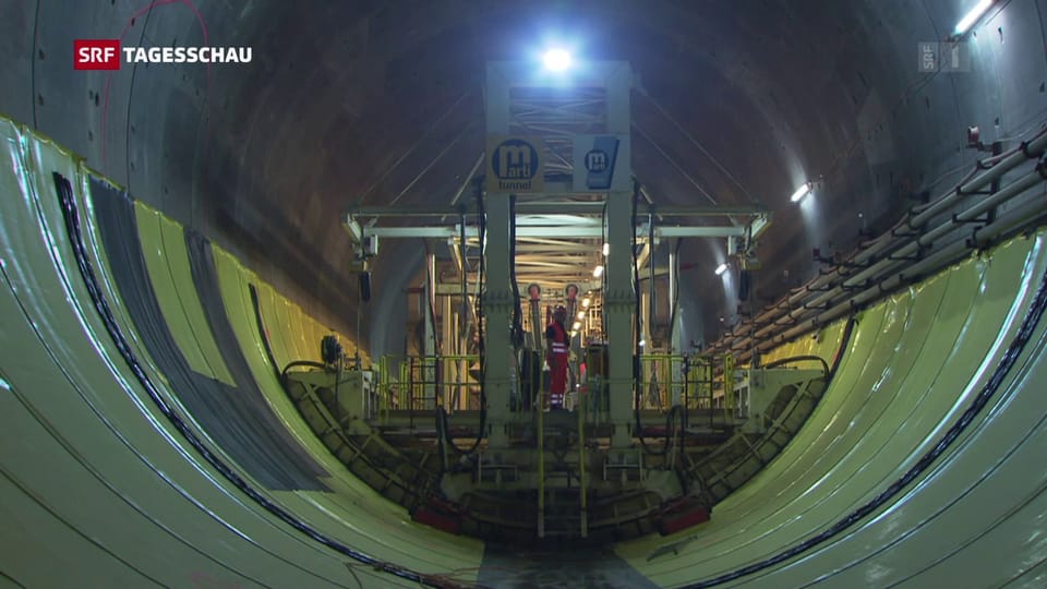 Innenausbau des SBB Eppenberg-Tunnels