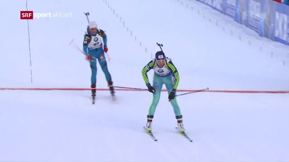 Lena Häcki im Sprint in den Top 15
