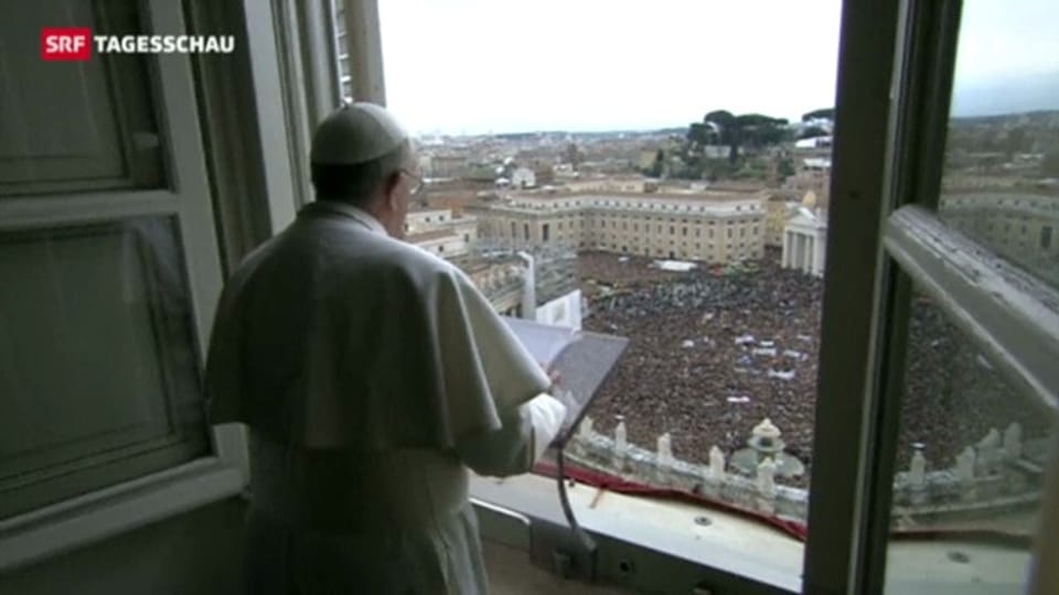 Papst Franziskus kommt an