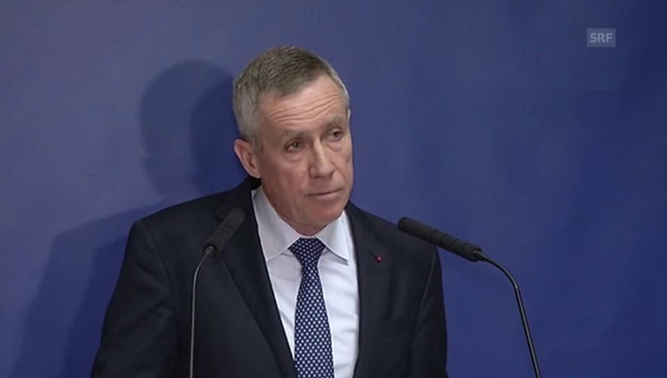 Pariser Staatsanwalt Molins informiert über Ermittlungen (franz.)