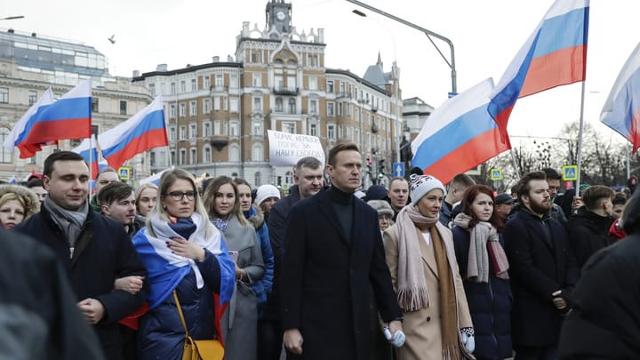 Aus dem Archiv: Der Prozess gegen Nawalnys Organisation beginnt