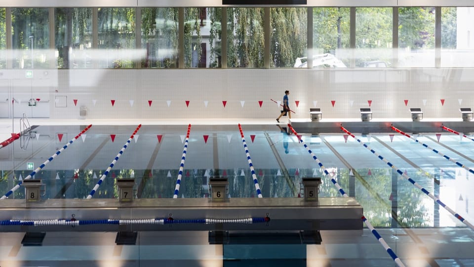 Dicke Luft in der Berner Schwimmhalle. Spitzensportler klagen über Atemwegsprobleme.