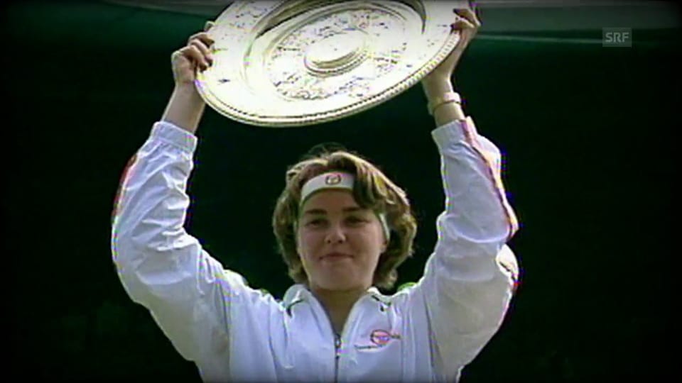 Martina Hingis' Triumph in Wimbledon 1997