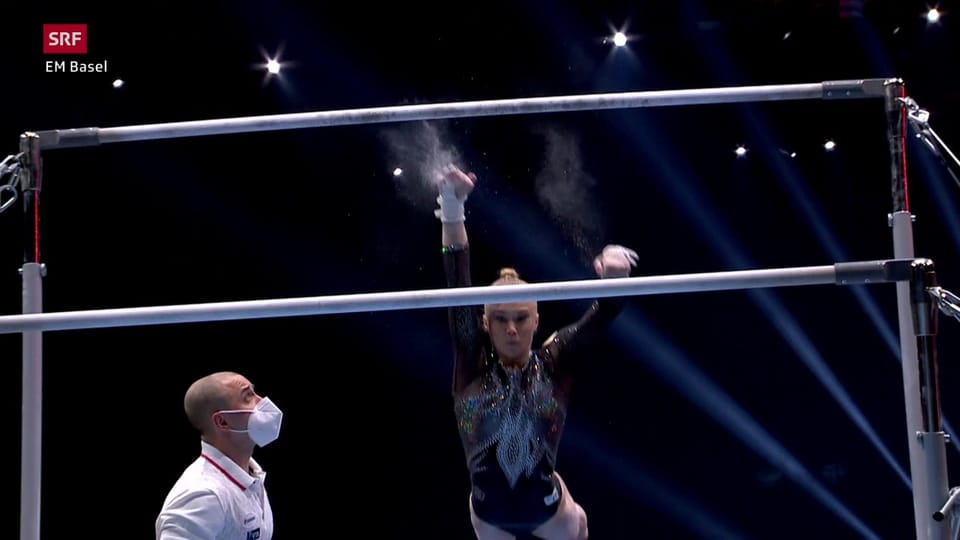 Mitfavoritin Melnikowa patzt am Stufenbarren