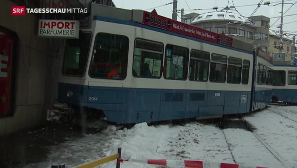 Tram in Zürich entgleist