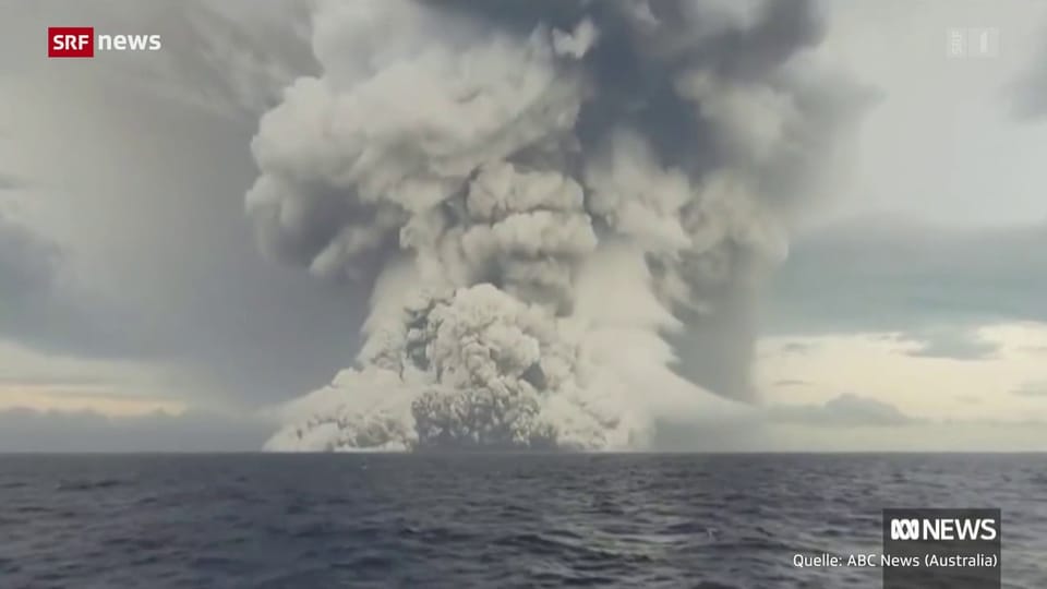 Archiv: Erste Bilder vom Ausbruch des Unterwasservulkans in Tonga