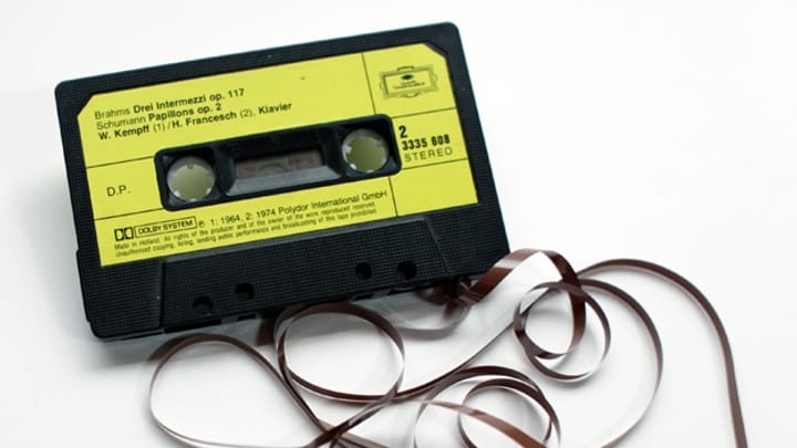 Audiokassette mit Bandsalat