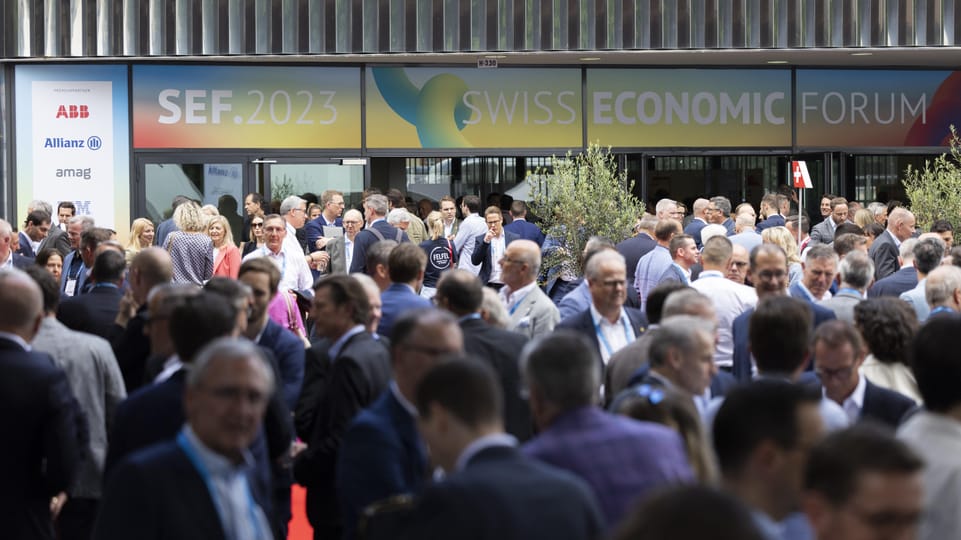 Fachkräftemangel beschäftigt Teilnehmende am Swiss Economic Forum