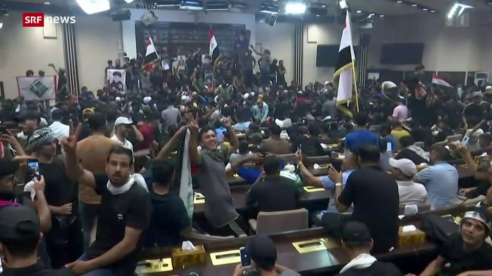 Demonstrierende stürmen erneut irakisches Parlament in Bagdad