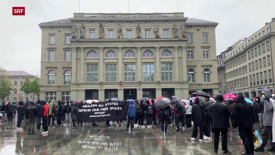 In Bern verlaufen die Demonstrationen friedlich