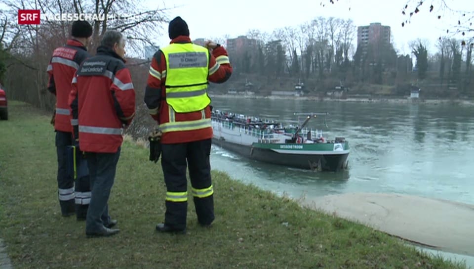 Rheinschifffahrt teilweise gesperrt