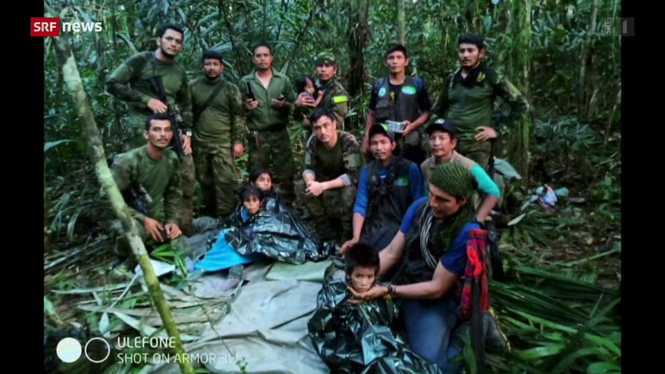 Flugzeugabsturz in Kolumbien: Überlebende Kinder im Dschungel gefunden